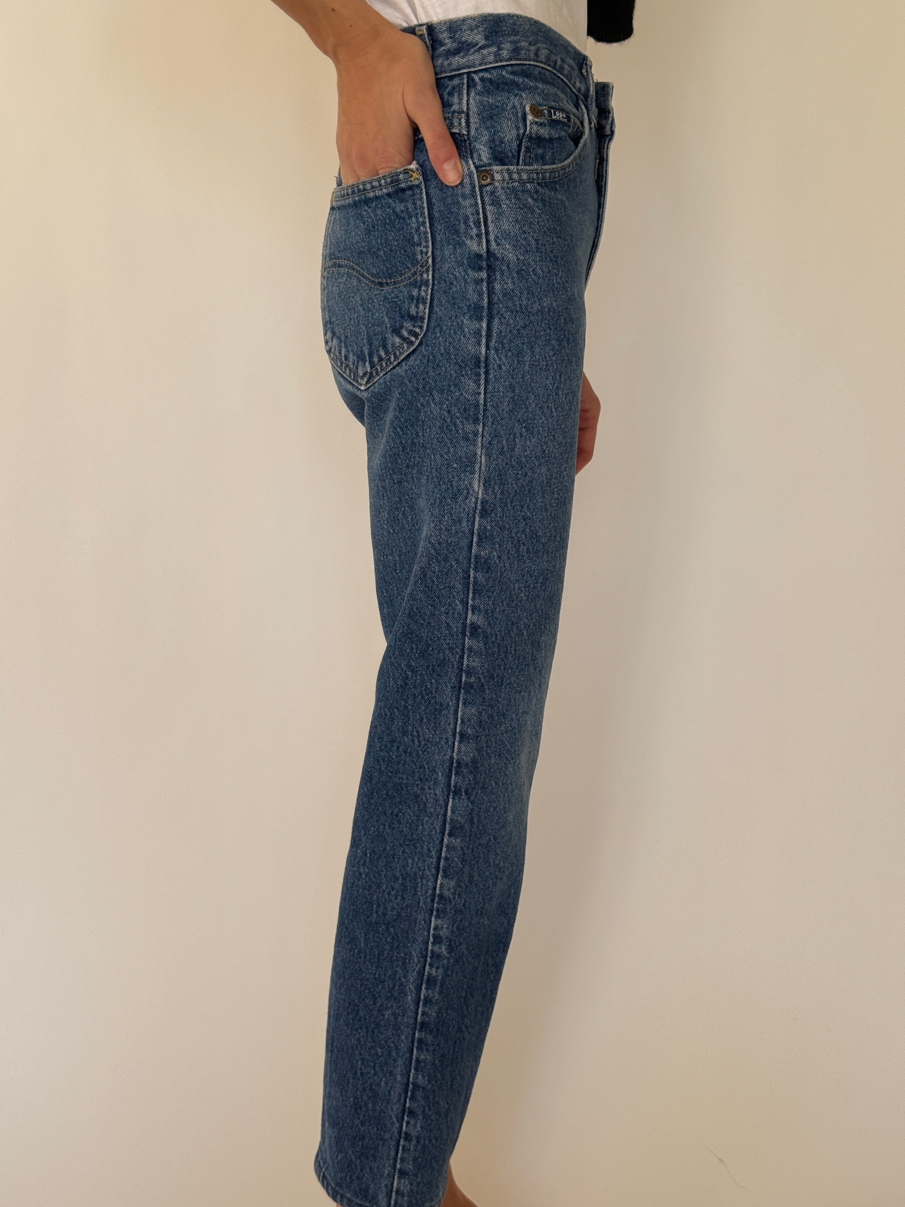 Vintage Lee straight-leg jeans blue side view classic silhouette