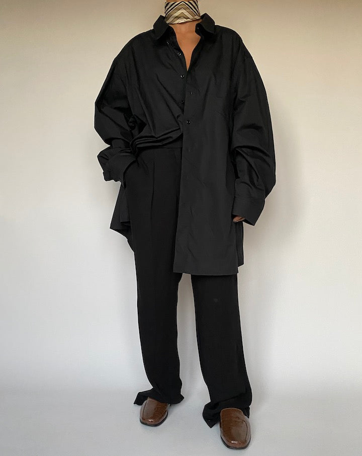 VINTAGE OVERSIZED BLACK SHIRT 2395