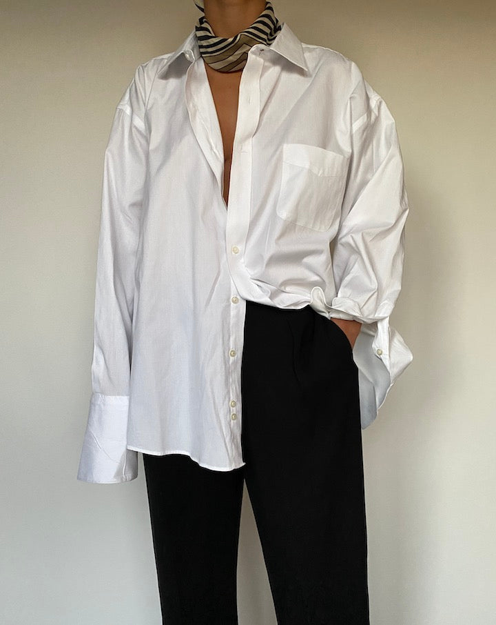 VINTAGE WHITE OVERSIZED SHIRT 2400