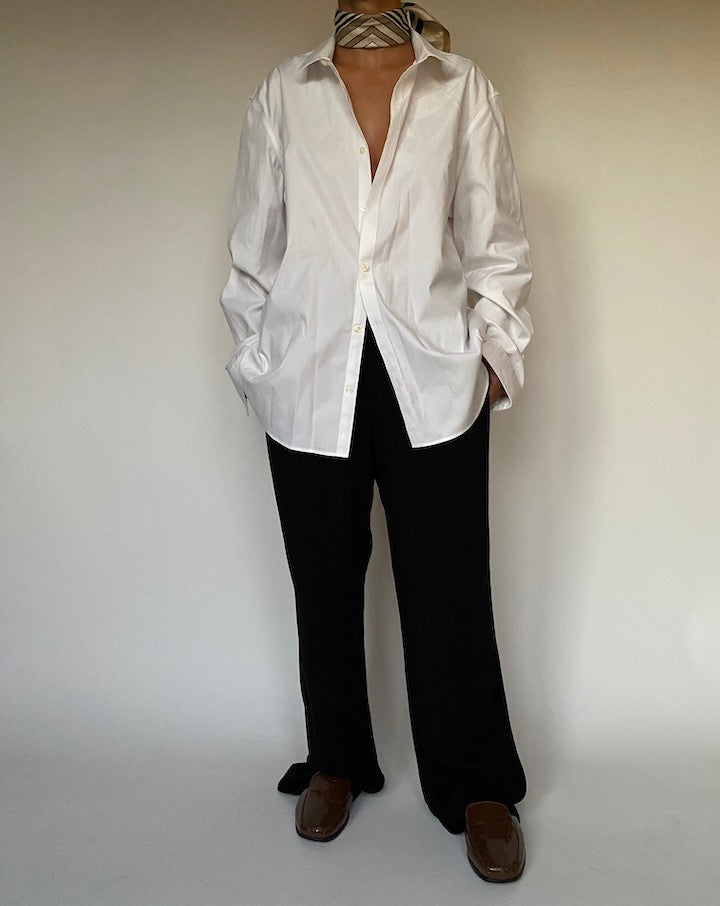 VINTAGE WHITE CALVIN KLEIN SHIRT 2402