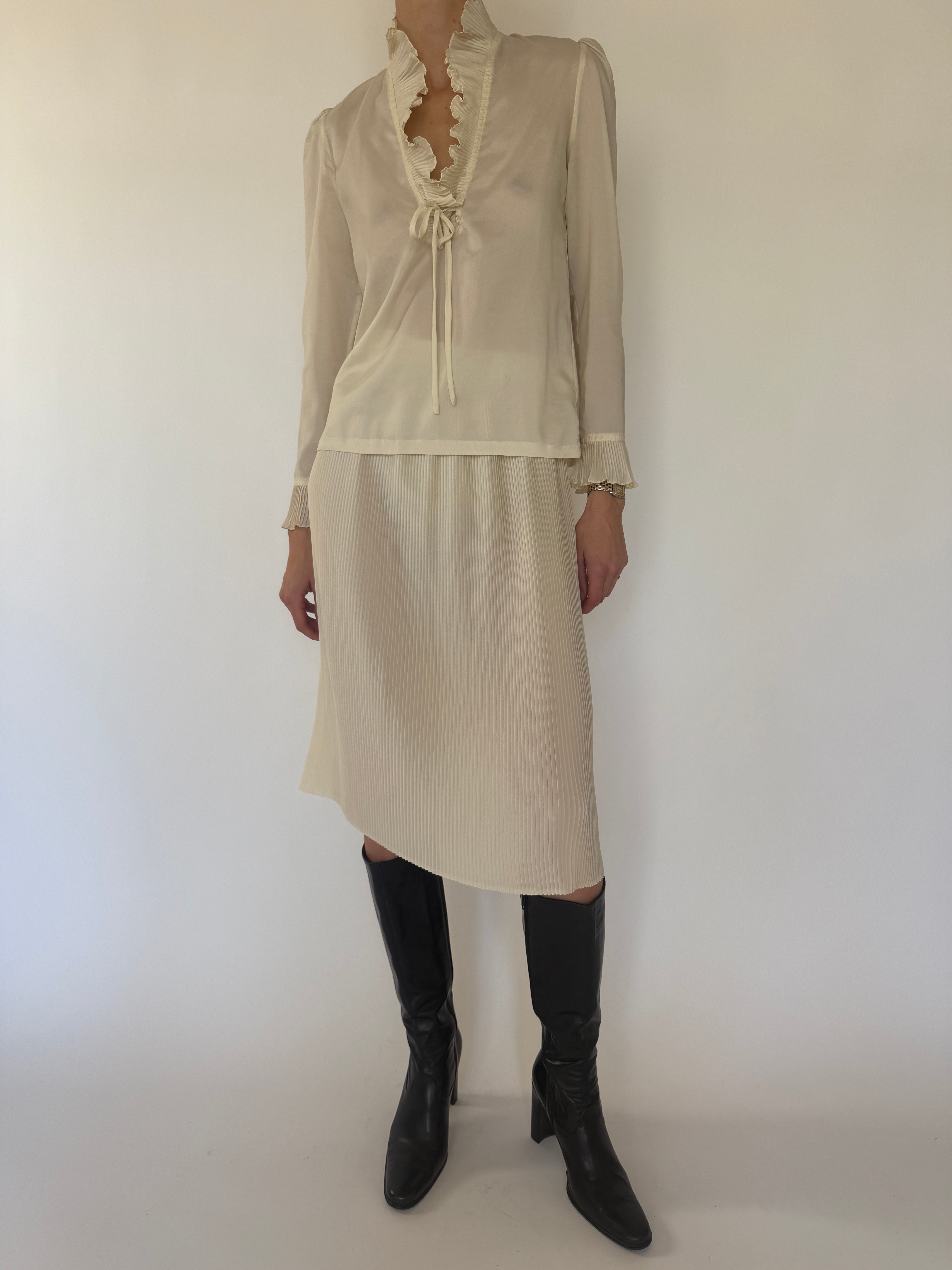 Vintage cream blouse and pleated skirt set pleated skirt detail
