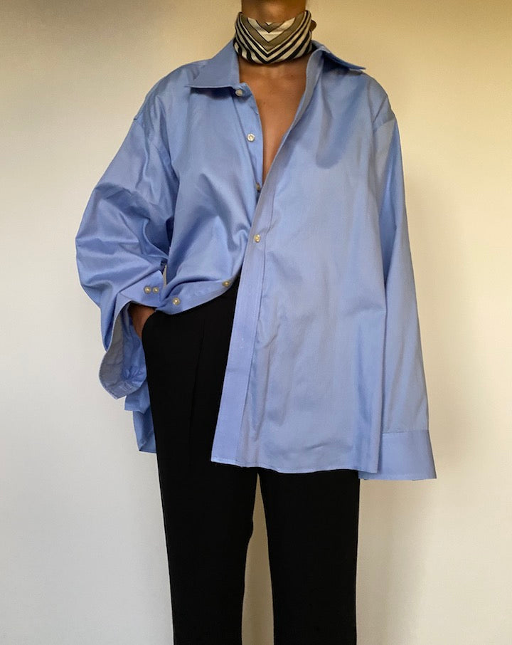 VINTAGE OVERSIZED BLUE MICHAEL KORS SHIRT 2411