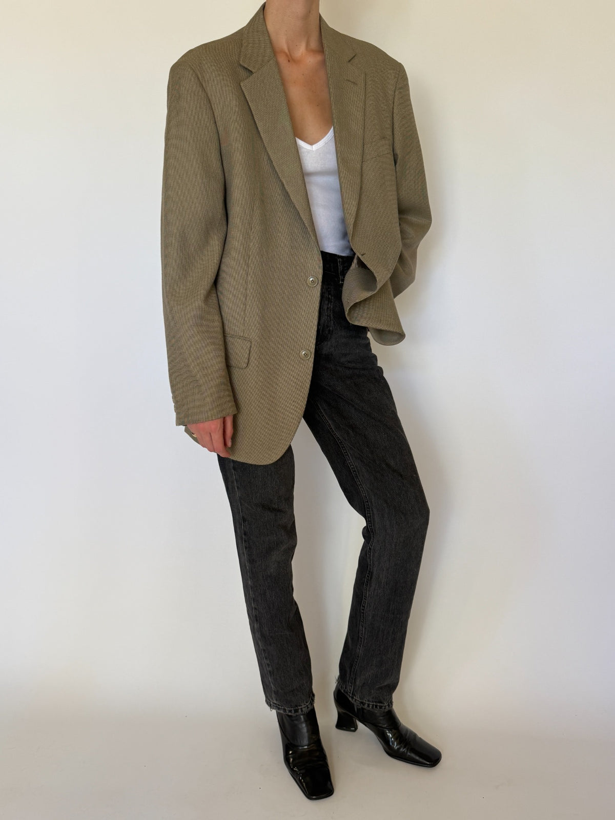 Fine micro check fabric detail in beige and brown