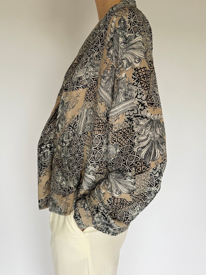 Vintage printed silk blouse 6058
