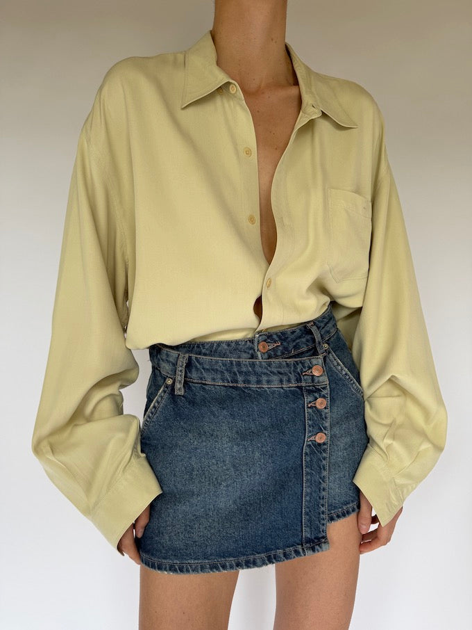 Vintage oversized silk shirt in butter 6060