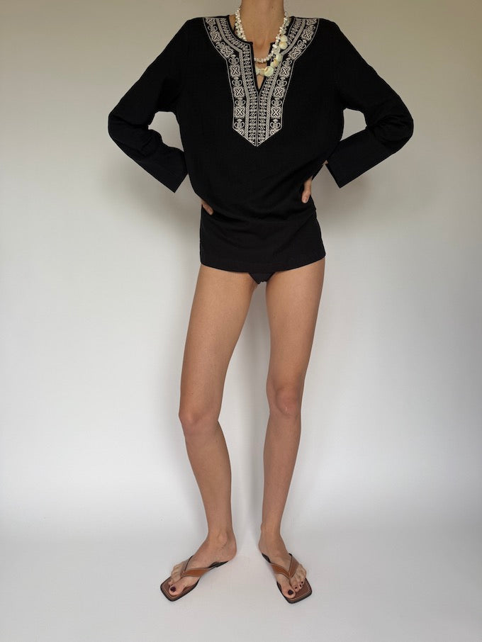 Vintage Bohemian Embroidered V-Neck Tunic black 6265