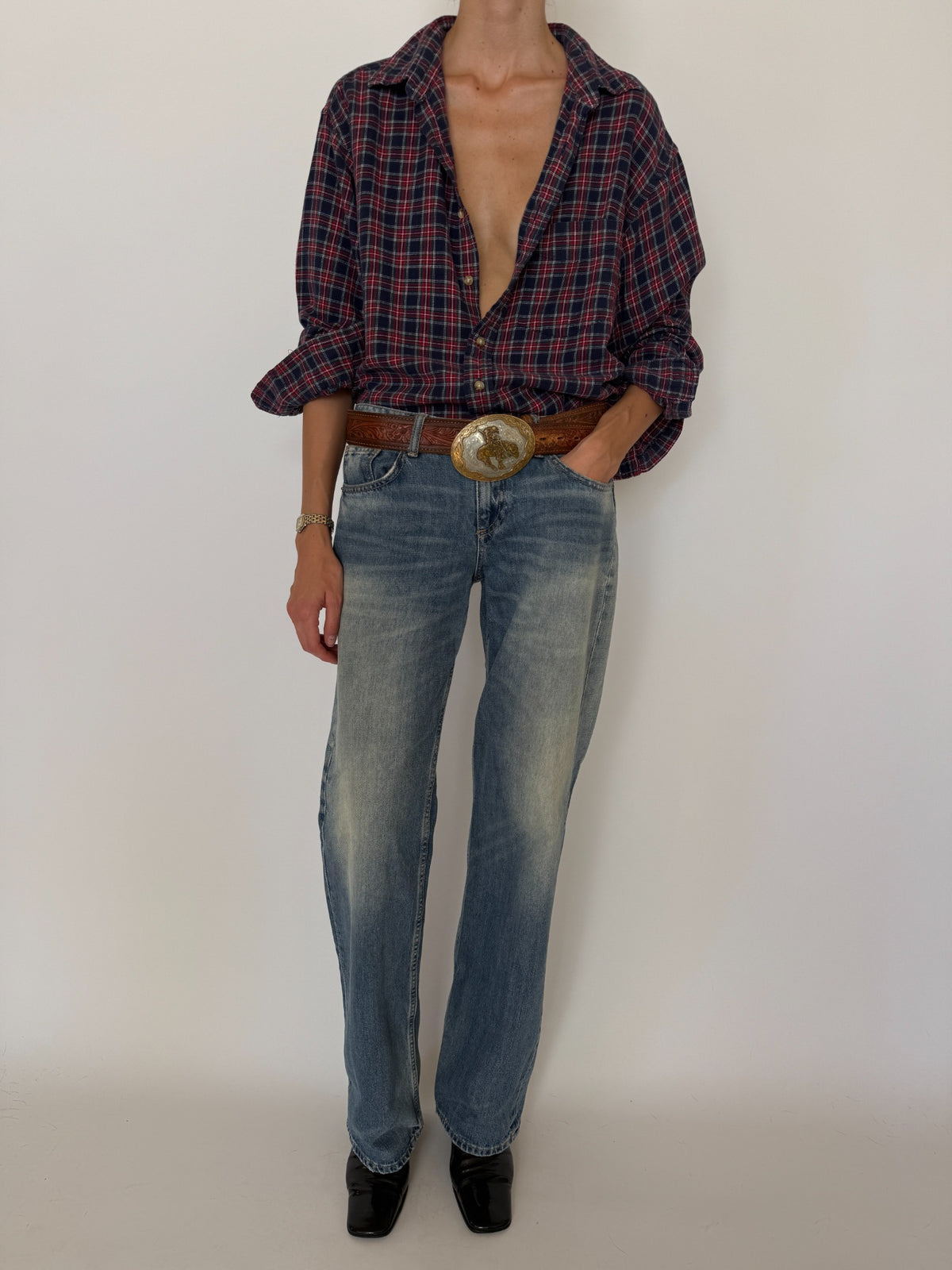 Side profile of vintage flannel shirt