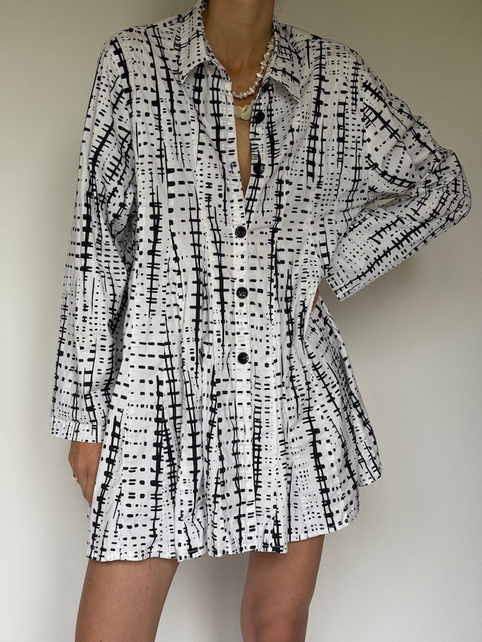 Vintage Graphic Button-Up Shirt-Dress 6267