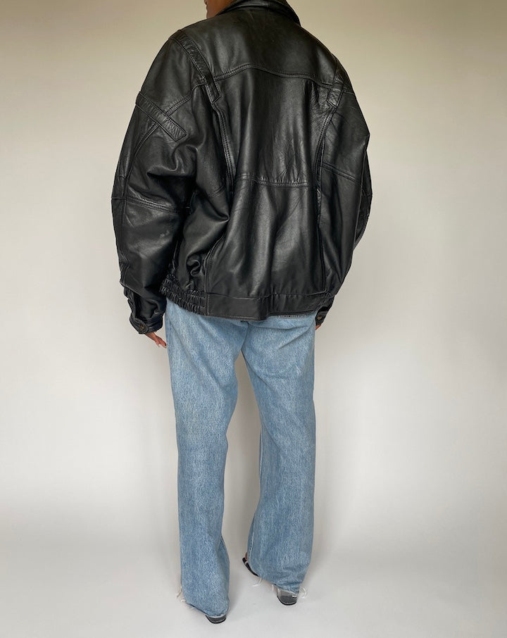 VINTAGE BOXY BLACK LEATHER JACKET 3810