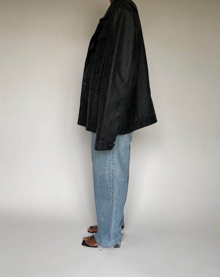 VINTAGE OVERSIZED BLACK LEATHER JACKET 3812
