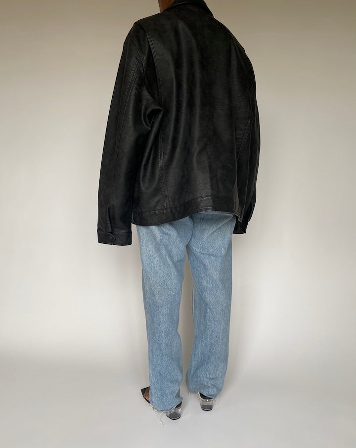 VINTAGE OVERSIZED BLACK LEATHER JACKET 3812