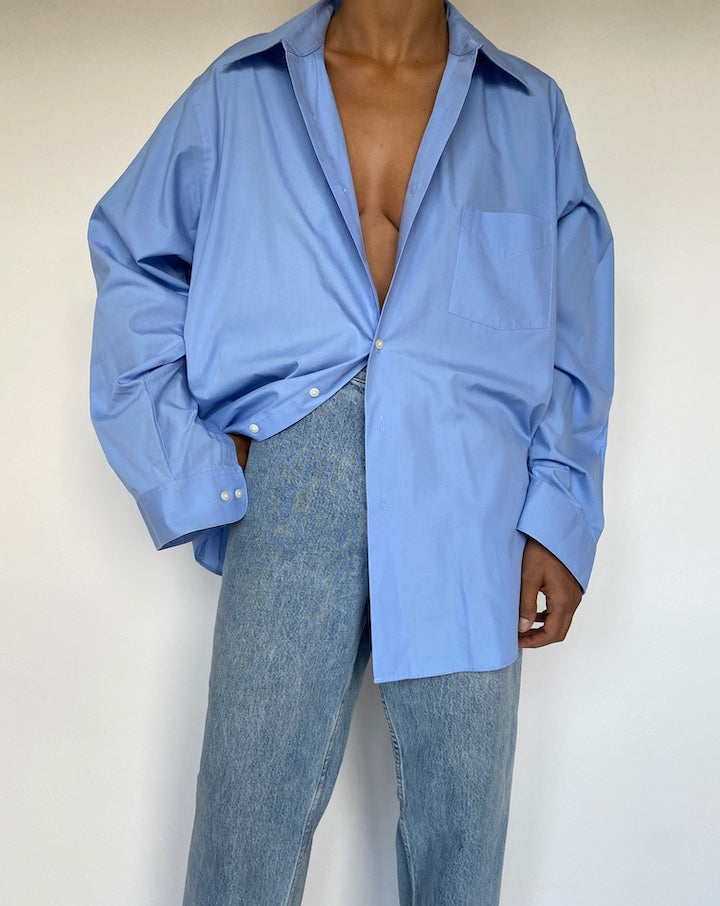 VINTAGE OVERSIZED BLUE BUTTON DOWN SHIRT 2897