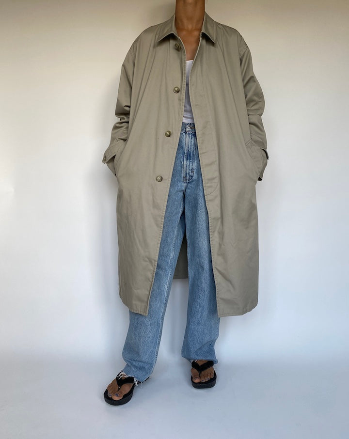 VINTAGE OVERSIZED BEIGE LONG COAT 2902