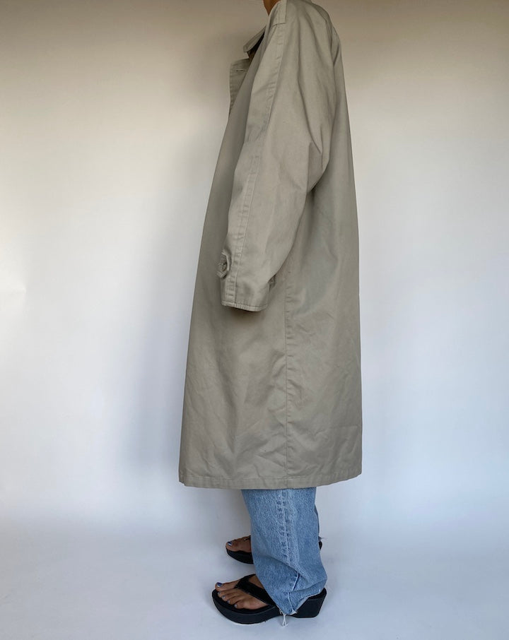 VINTAGE OVERSIZED BEIGE LONG COAT 2902