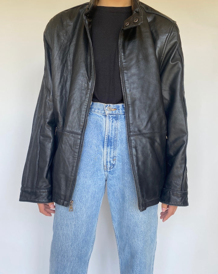 VINTAGE OVERSIZED BLACK LEATHER JACKET 3419