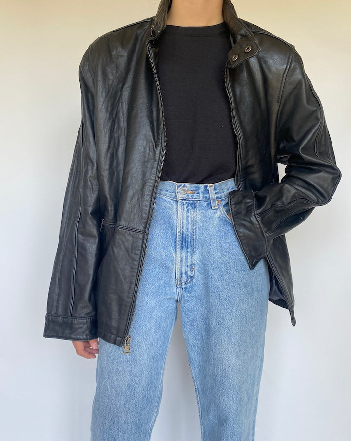 VINTAGE OVERSIZED BLACK LEATHER JACKET 3419