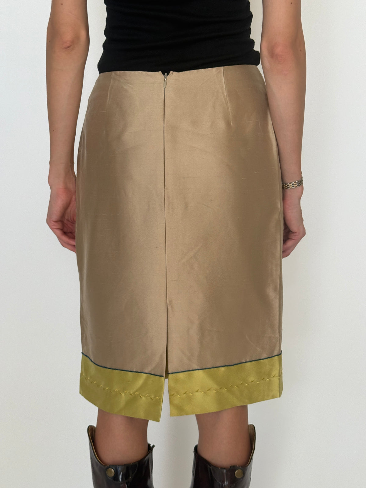 Vintage 100% Silk Embroidered Floral Pencil Skirt Beige & Chartreuse 8360