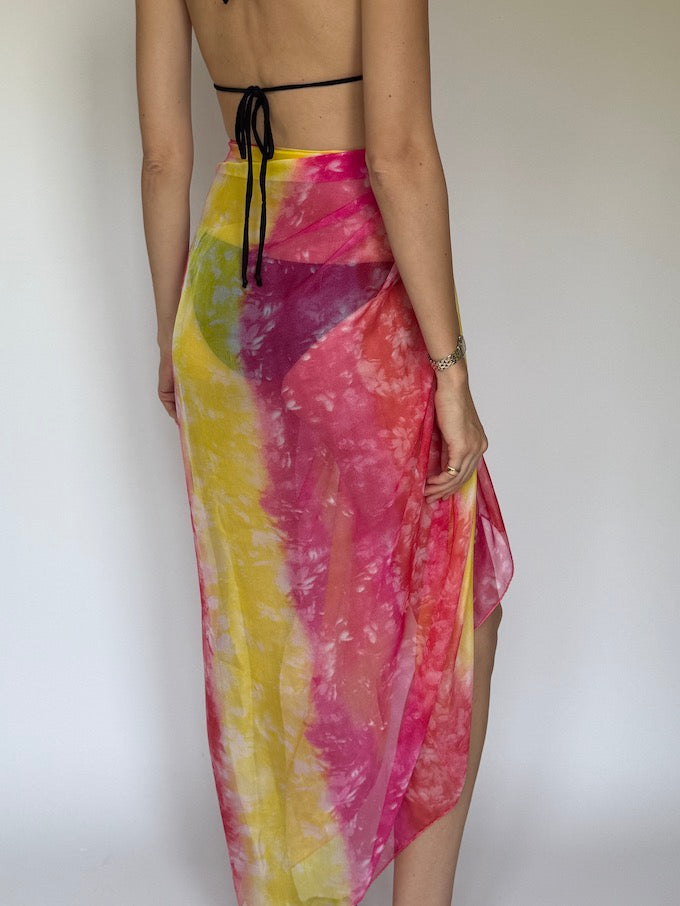 Vintage sarong tied as a top pink & yellow 6284