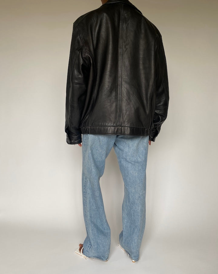 VINTAGE OVERSIZED BLACK LEATHER JACKET 3833