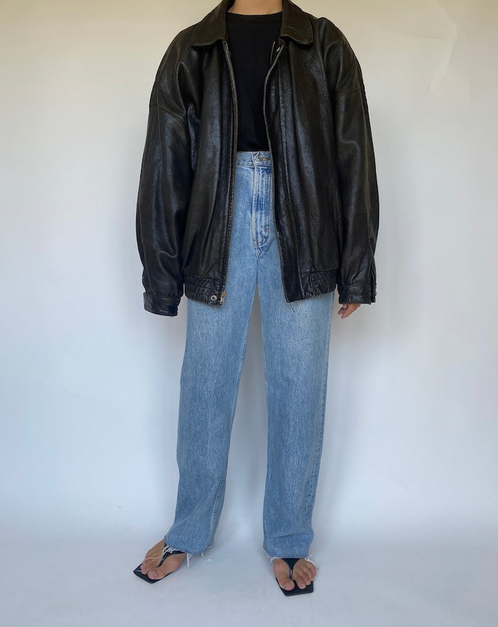 VINTAGE OVERSIZED BLACK LEATHER JACKET 3428
