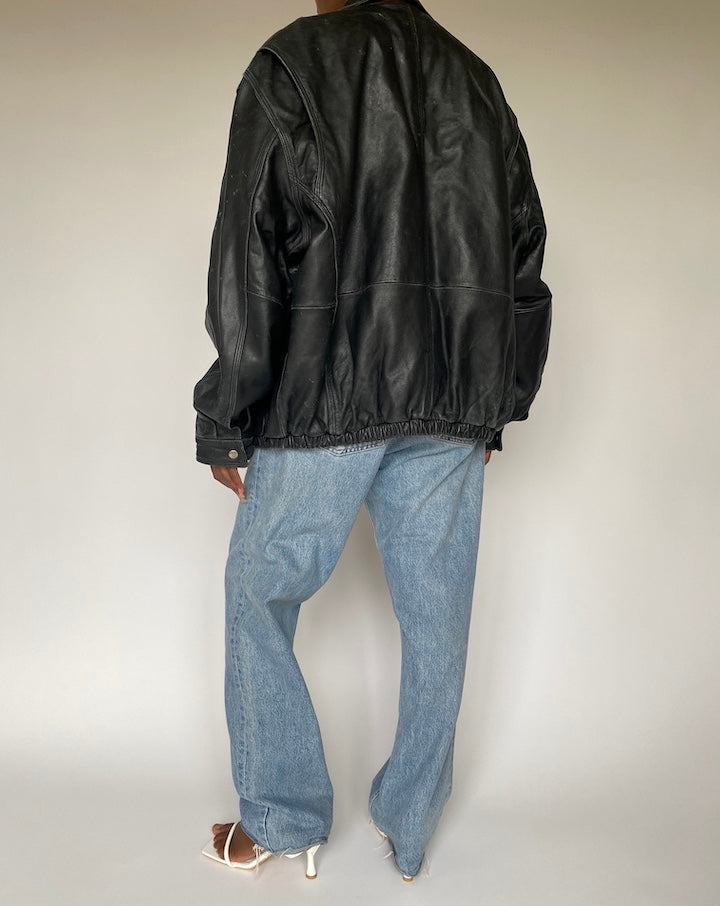 VINTAGE OVERSIZED BLACK LEATHER JACKET 3835