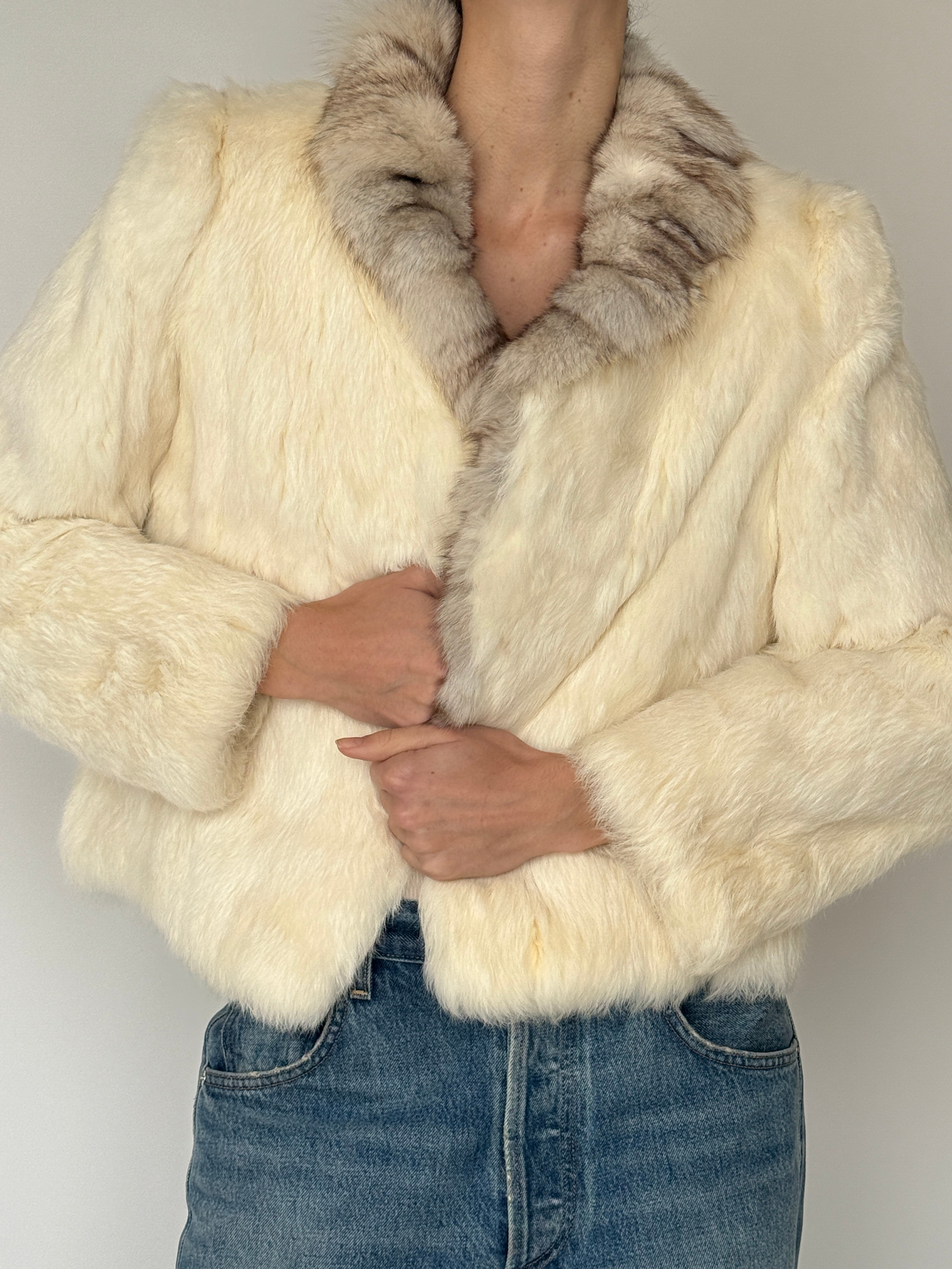 Vintage real fur coat ivory sleeve detail