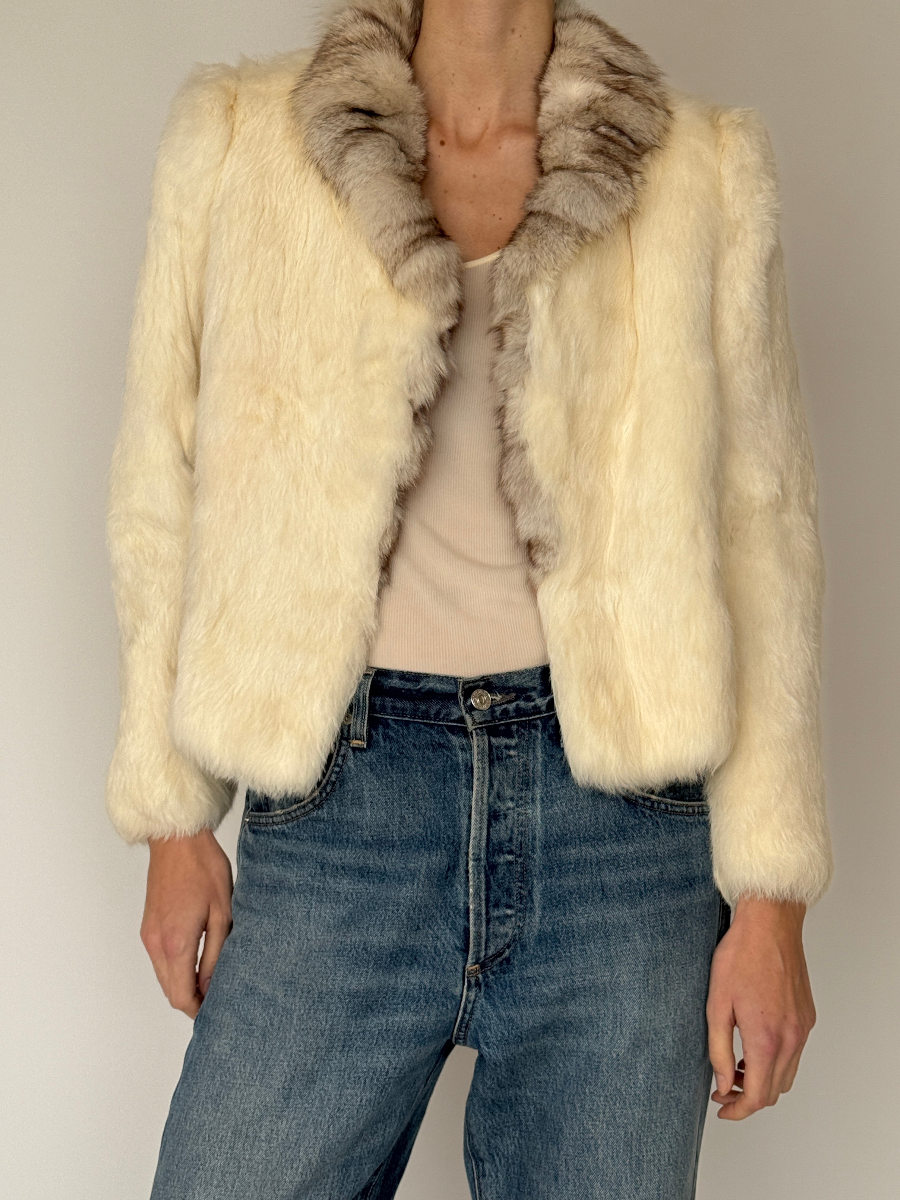 Vintage real fur coat ivory cropped silhouette