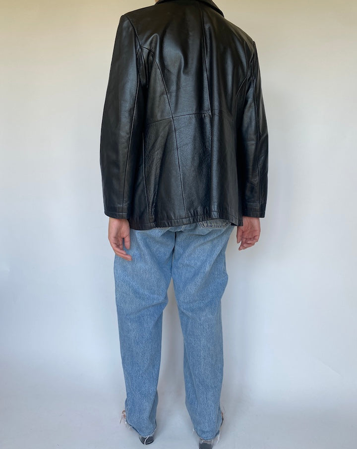 VINTAGE BLACK LEATHER JACKET 3438
