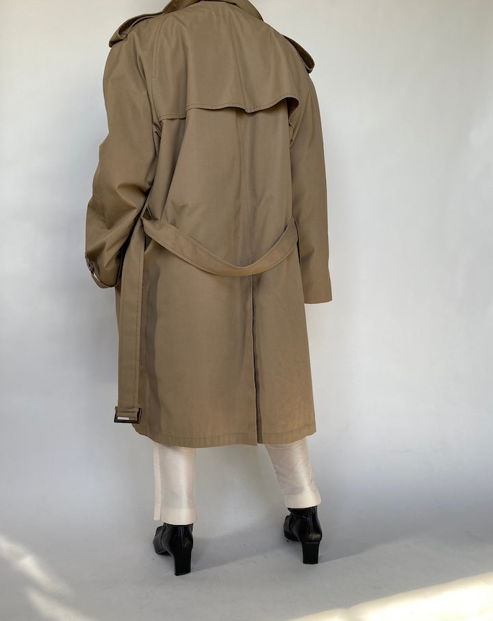 VINTAGE OVERSIZED BEIGE TRENCH 402