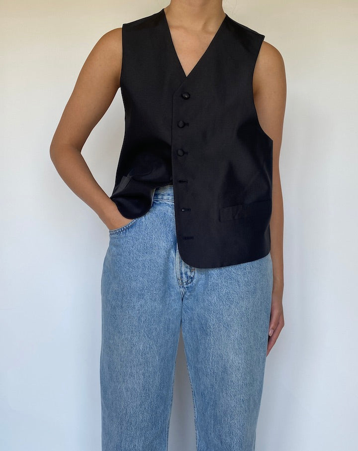 VINTAGE BLACK VEST 3449