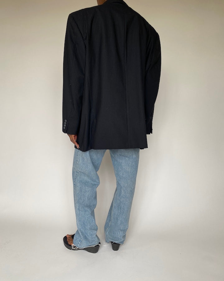 VINTAGE OVERSIZED BLACK PINSTRIPED SINGLE-BREASTED BLAZER 3855