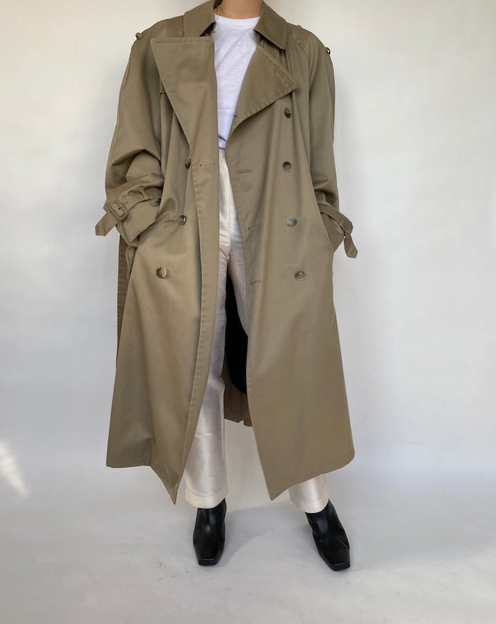 VINTAGE OVERSIZED BEIGE TRENCH 404