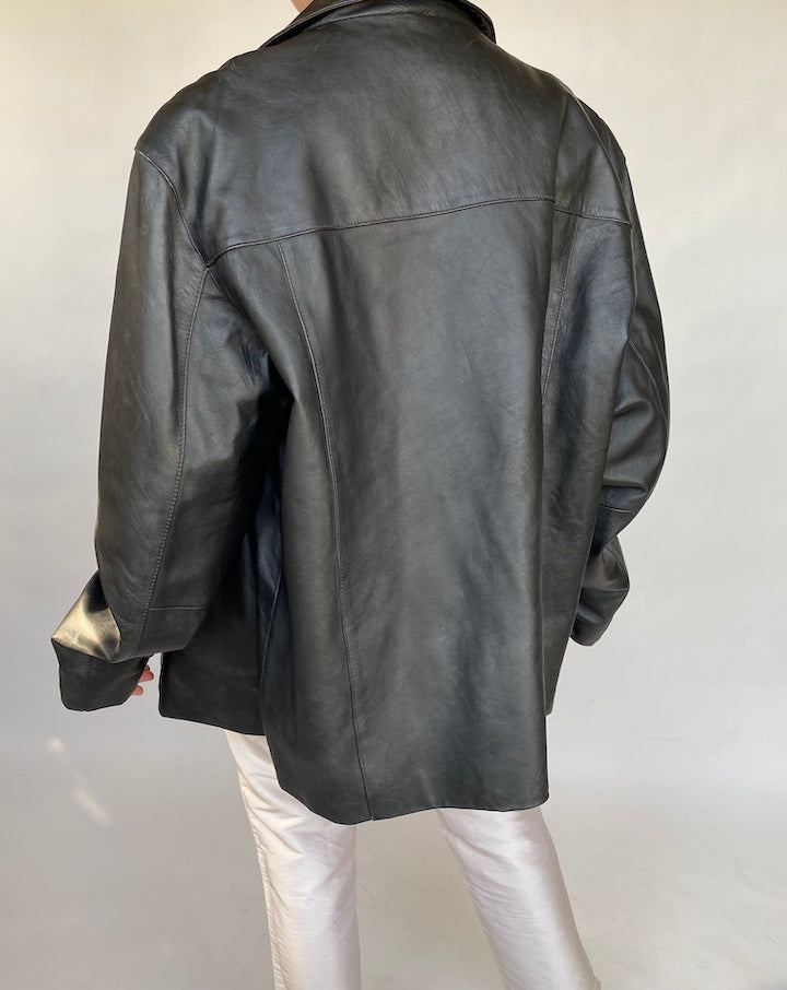 VINTAGE BLACK LEATHER JACKET 405