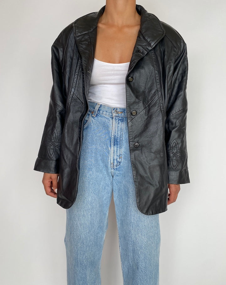 VINTAGE OVERSIZED BLACK LEATHER JACKET 2938