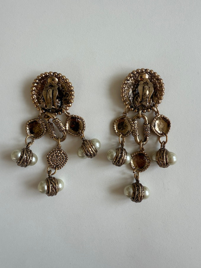 Vintage gold chandelier earrings with pearls