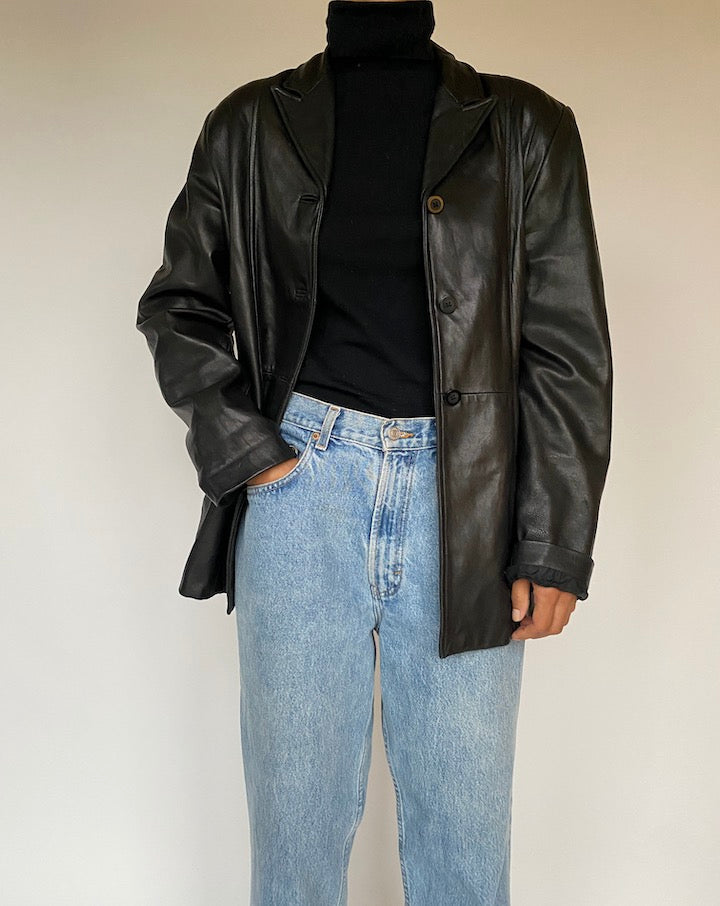 VINTAGE BLACK LEATHER JACKET 1600