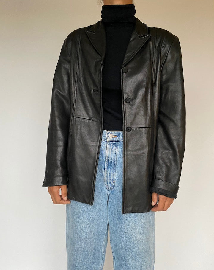 VINTAGE BLACK LEATHER JACKET 1600