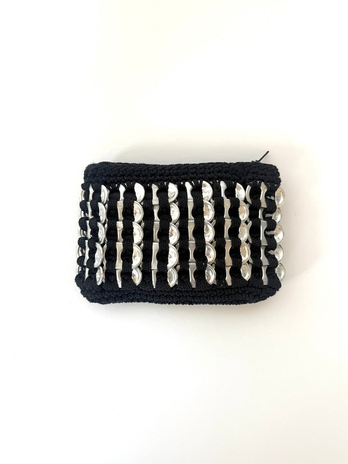 Vintage coin purse in crochet black and silver