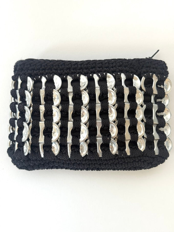 Vintage coin purse in crochet black and silver