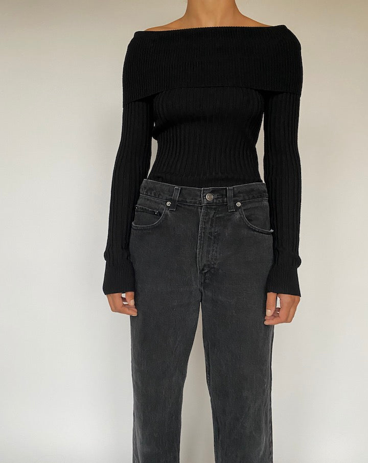 VINTAGE BLACK OVER THE SHOULDER KNIT 1614 2