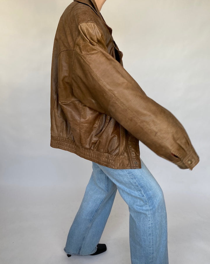 VINTAGE OVERSIZED BROWN BOXY LEATHER JACKET 412