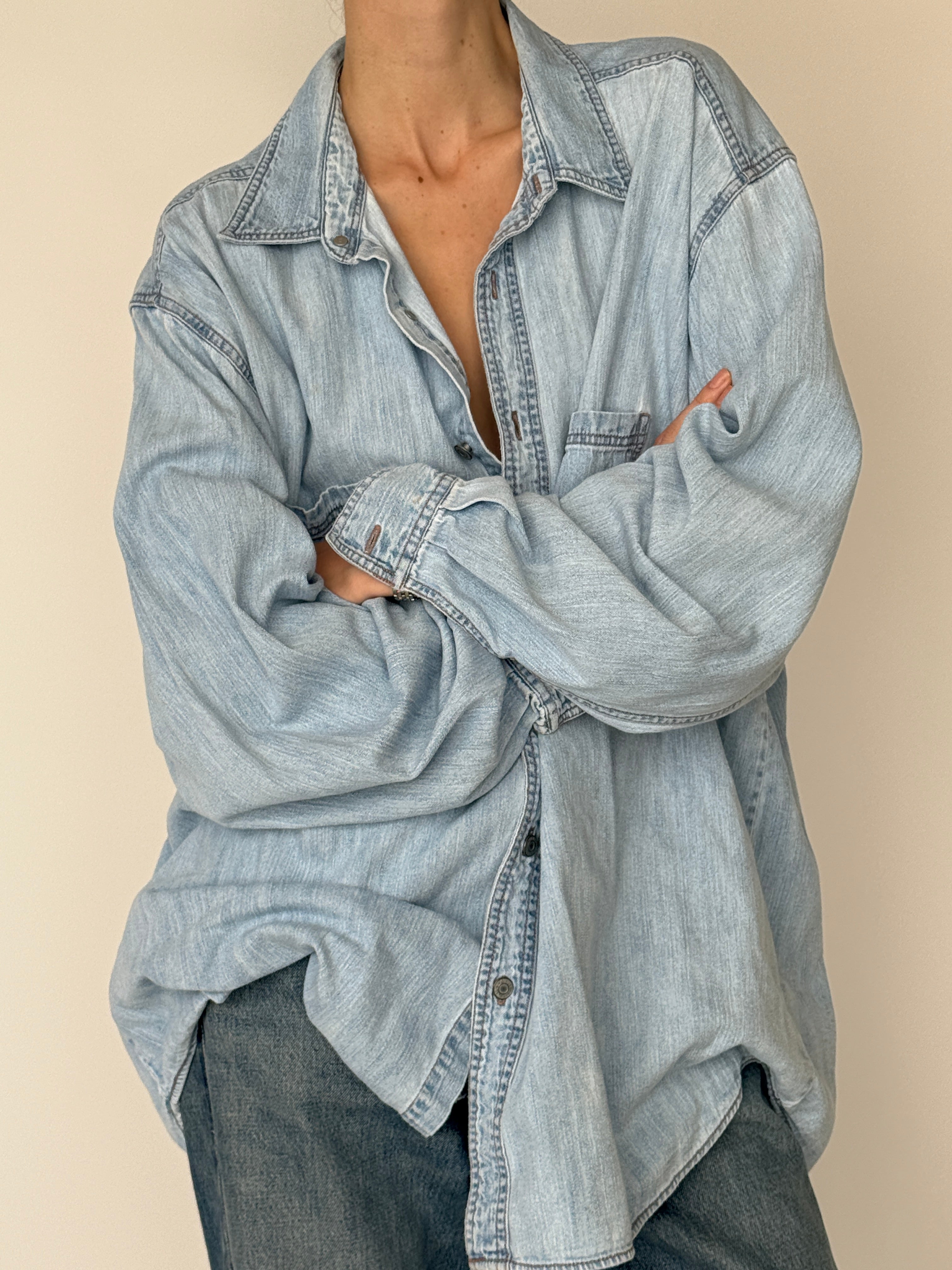 Vintage Levi’s oversized denim shirt light wash front view