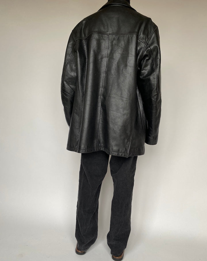 VINTAGE BLACK LEATHER JACKET 1642