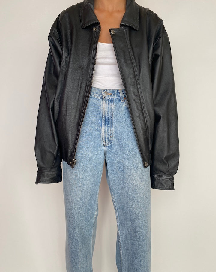 VINTAGE OVERSIZED BOXY BLACK LEATHER JACKET 2998