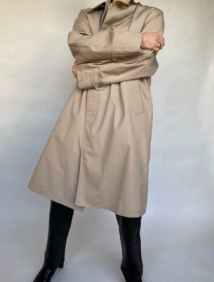VINTAGE BEIGE COAT 416