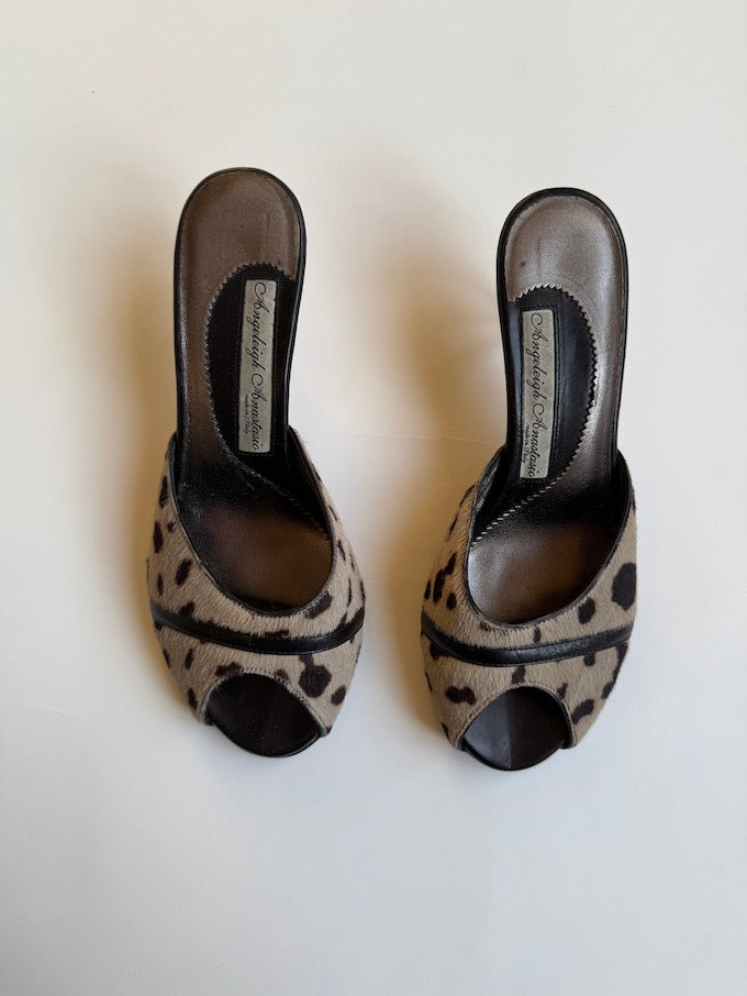 Vintage Angeleigh Anastasio Cheetah Print Heels 09