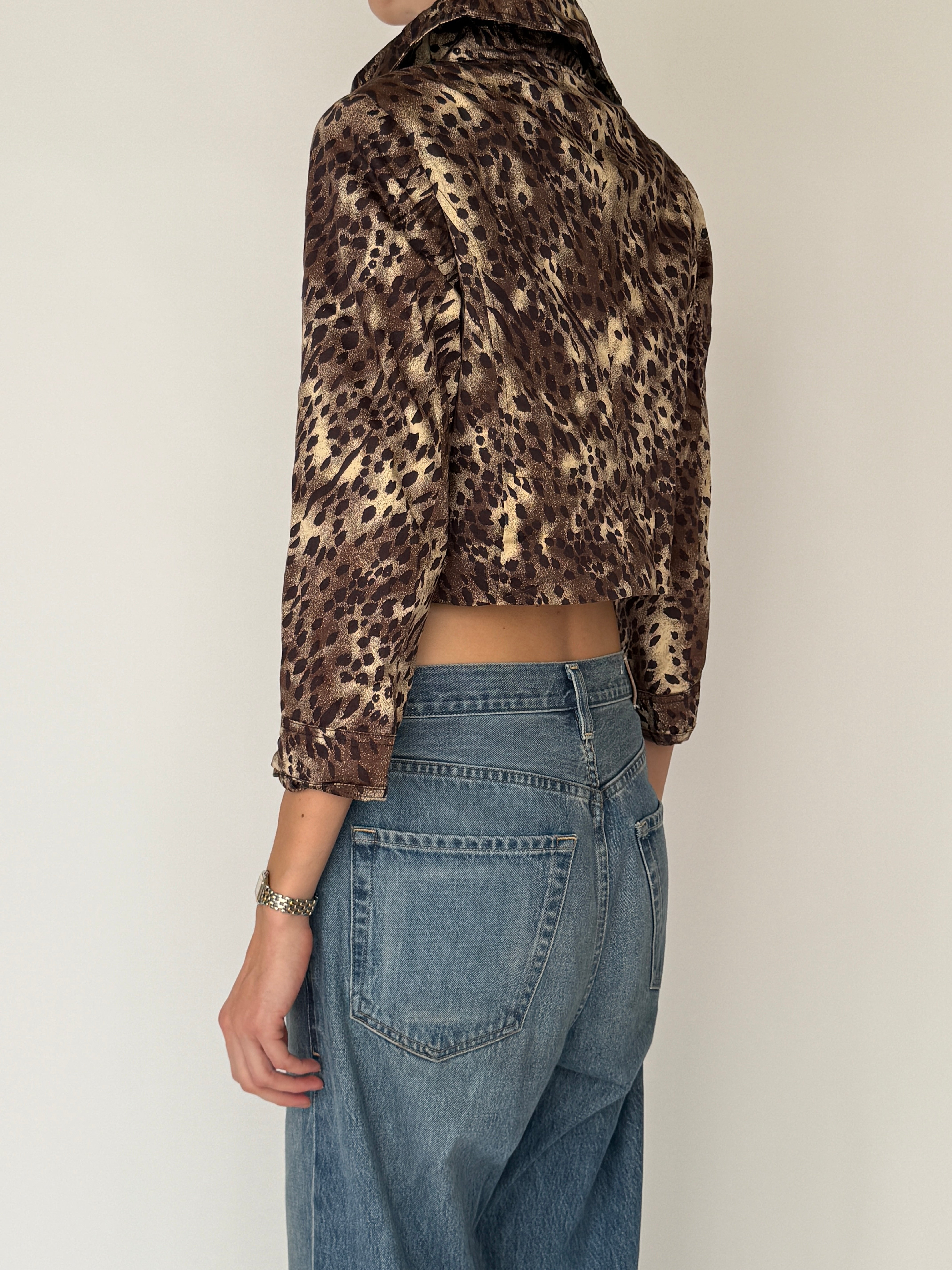 Vintage leopard print cropped jacket with structured silhouette in brown back view