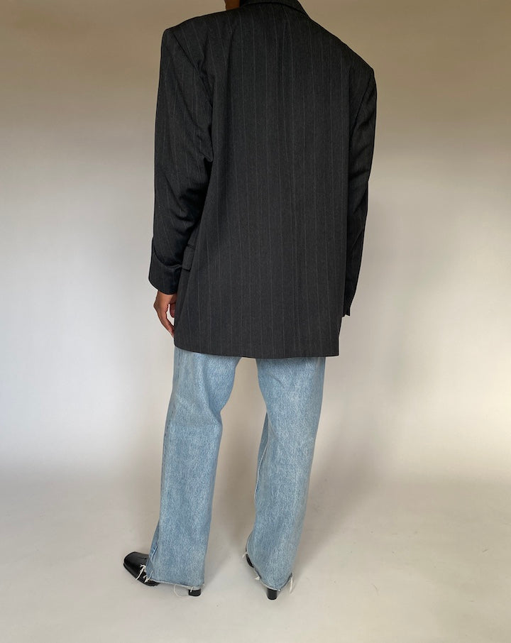 VINTAGE GREAY PINSTRIPED BLAZER 4409
