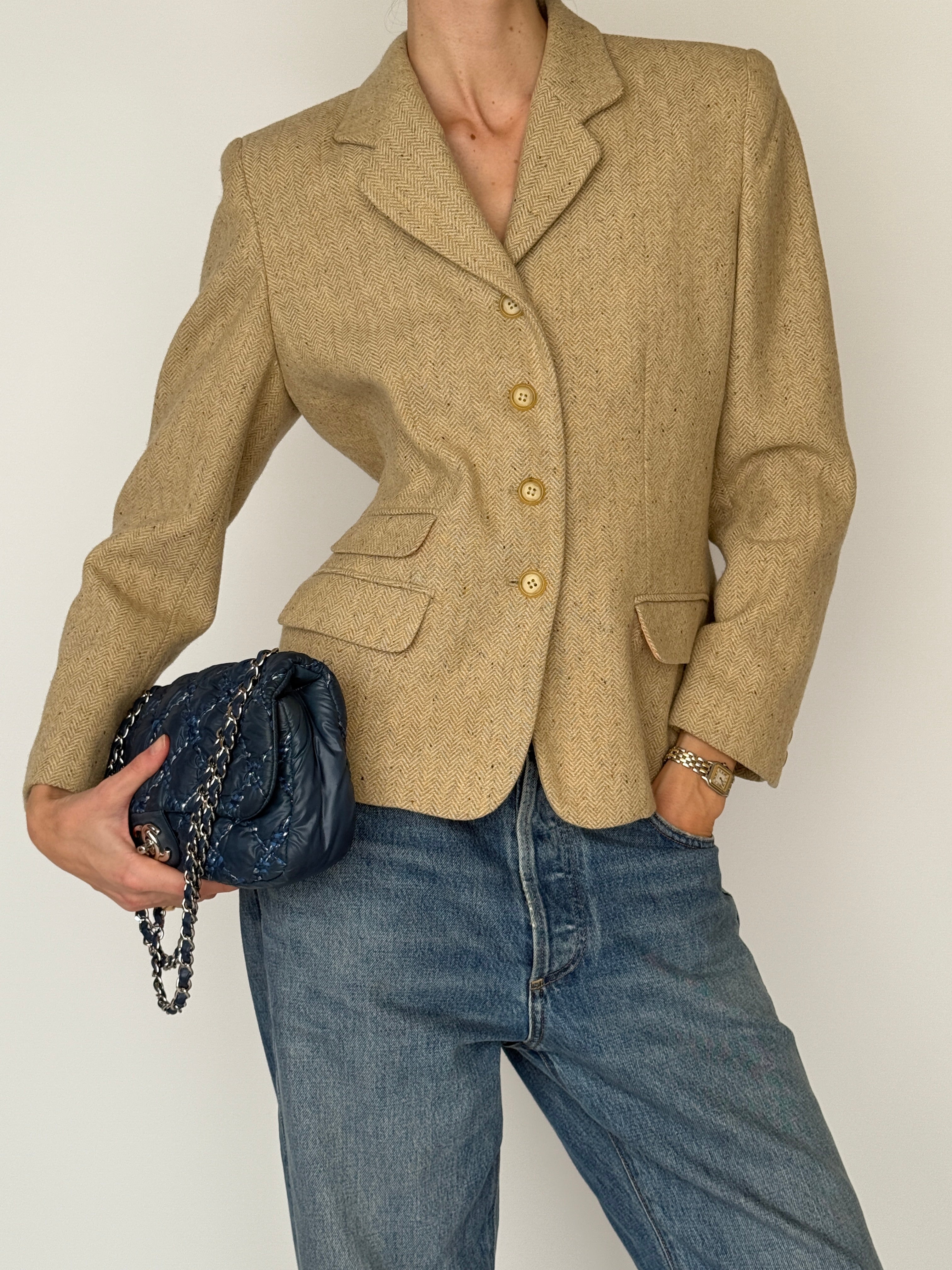 Vintage beige lambswool herringbone blazer front view
