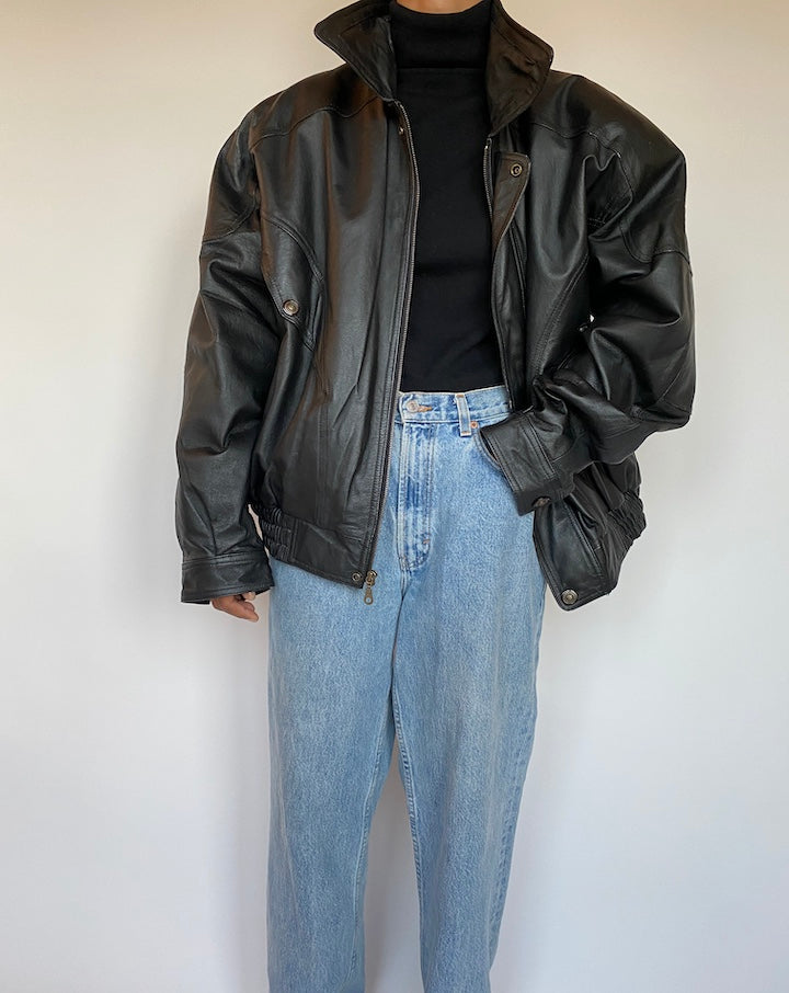 VINTAGE BOXY BLACK LEATHER JACKET 1648